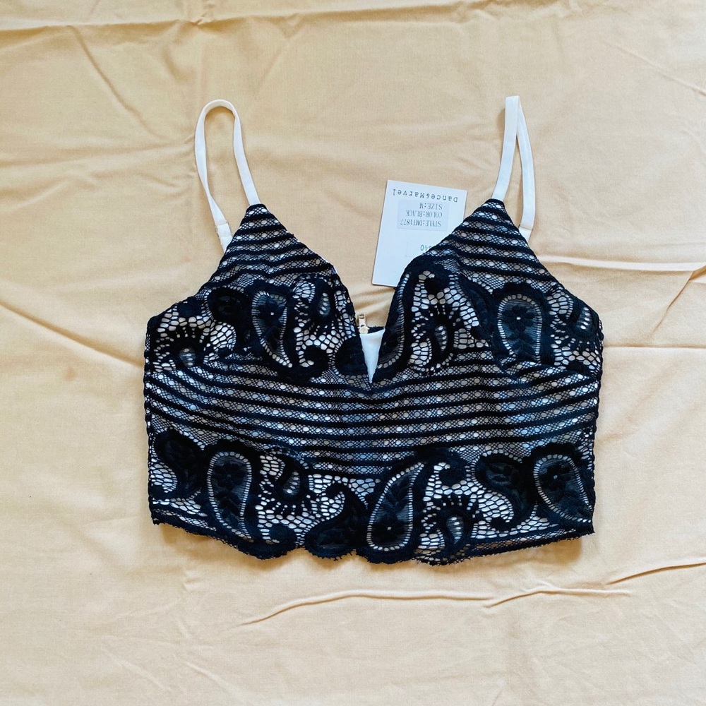 Sexy and Luxury Black And White Top